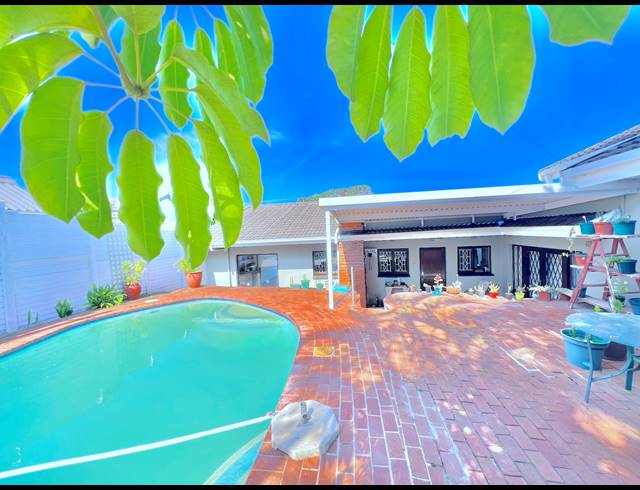 4 BEDROOM HOUSE FOR SALE IN SCOTTBURGH SOUTH